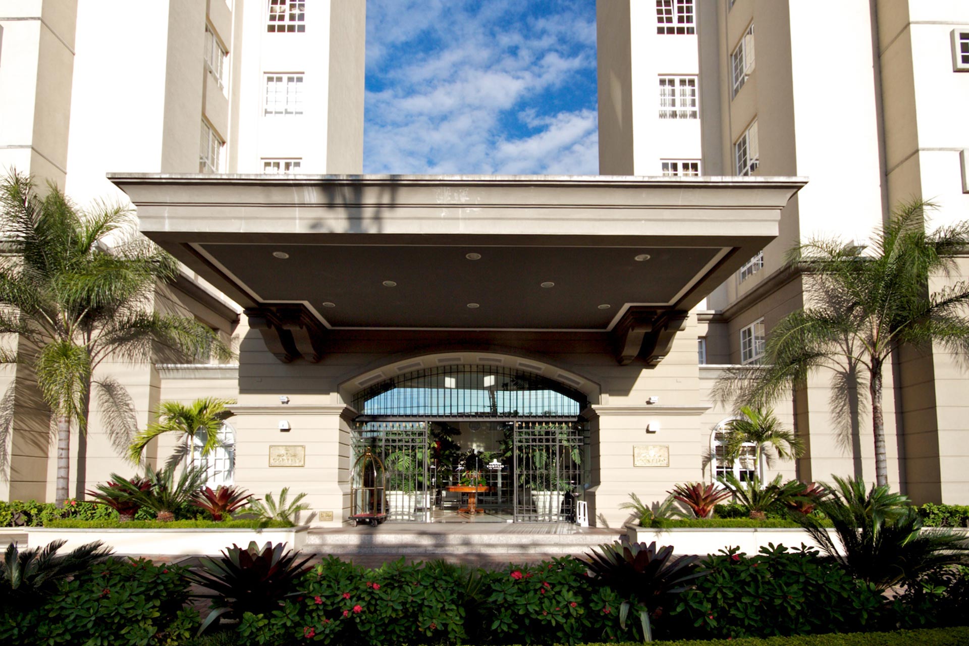 Security, Privacy and Exclusivity Cortijo Los Laureles Suites & Apartments